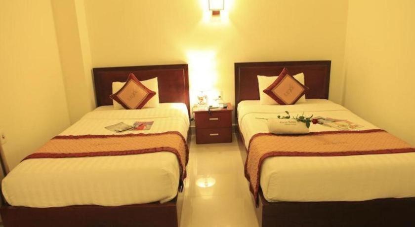 Luxe Hotel Dong Hoi Exterior photo